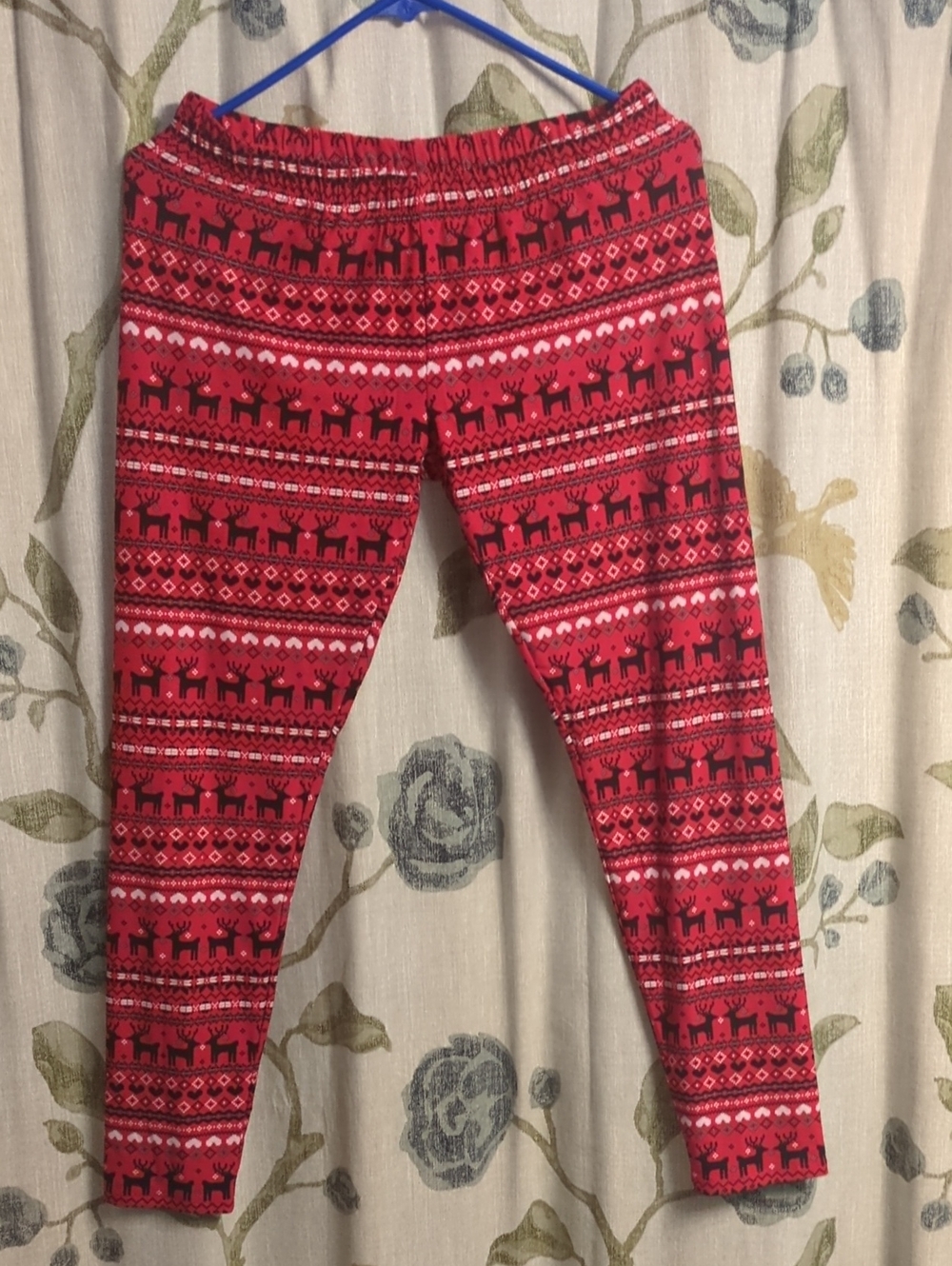 Apt. 9 Red Reindeer Fair Isle Leggings